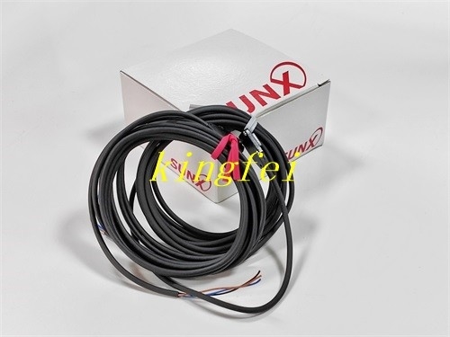 FUJI S65846 NXT Sensor de detecção do bico de sucção da cabeça de trabalho