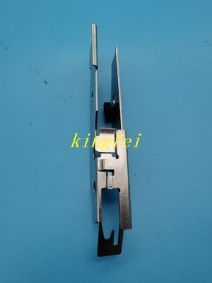 YAMAHA KW1-M1140-010 Caixa Guia Unidade 84 YAMAHA Acessório de Máquina